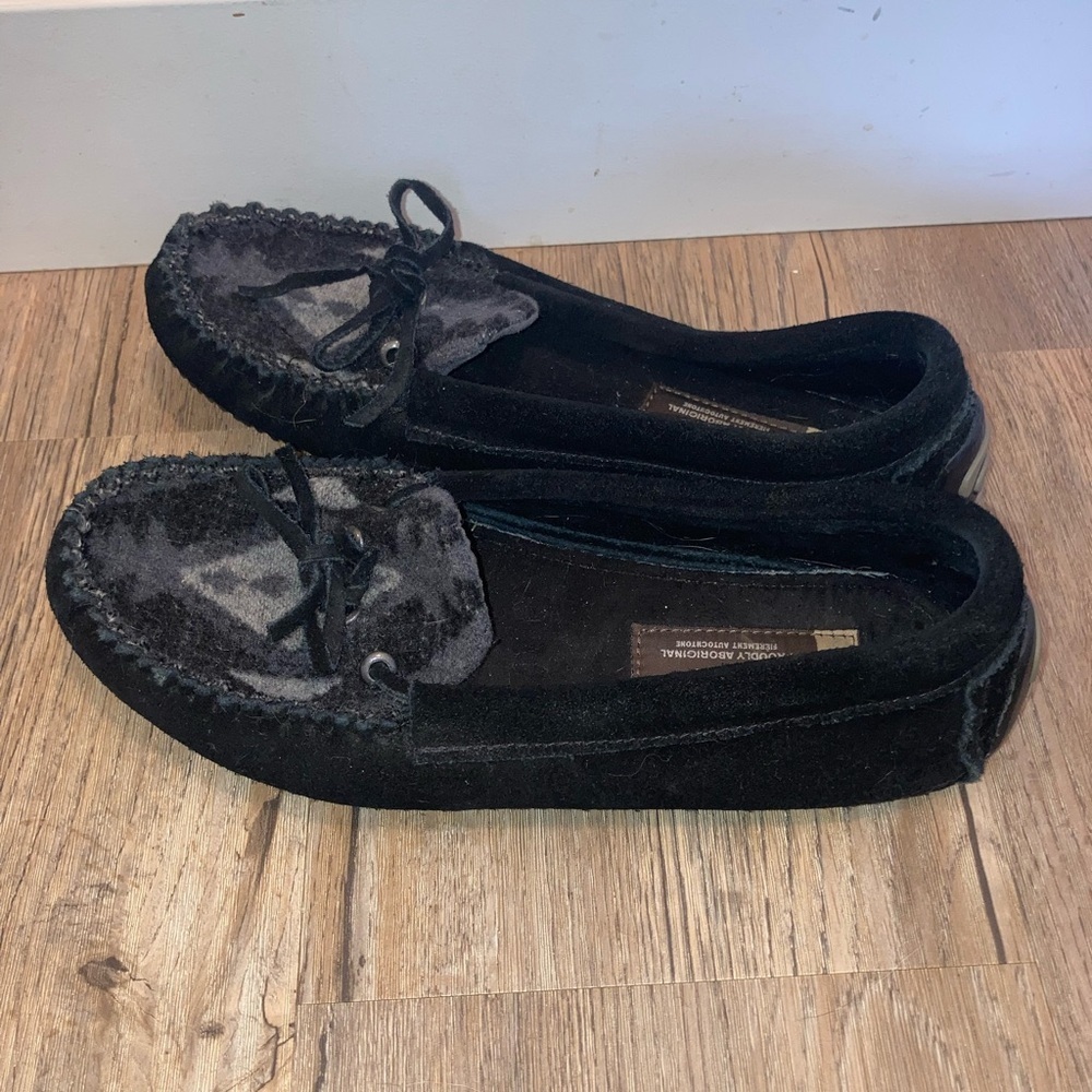 Manitobah Mukluks Leather Wool Mocassins Loafers Driving Slip-on Flats Sz 8 - Picture 6 of 8